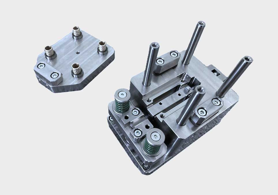 Niet- und Crimpequipment Niet- und Crimpequipment